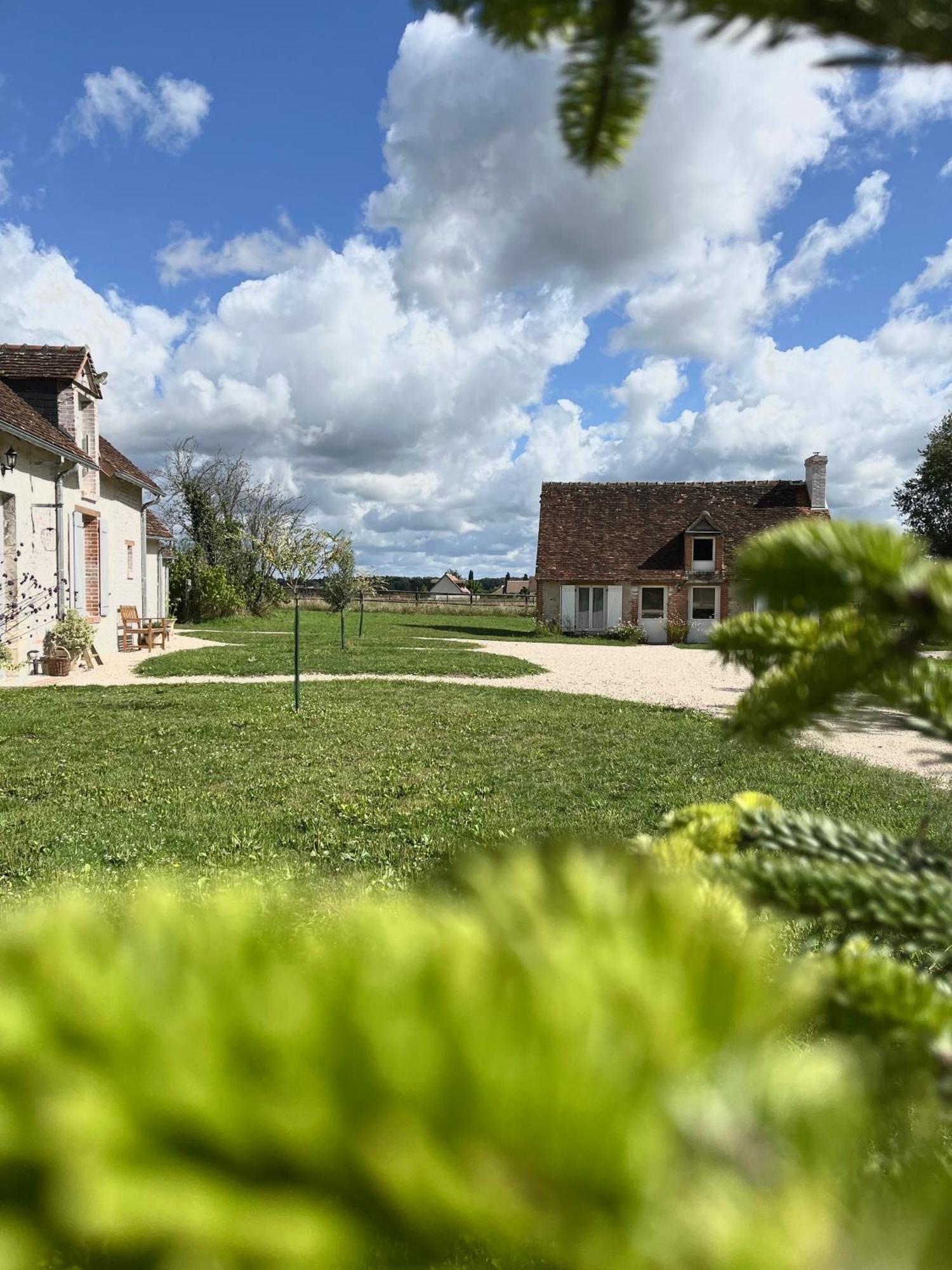 Maison Moz Fontaines-en-Sologne Buitenkant foto
